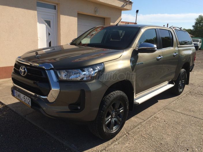 TOYOTA HILUX 2.8 D-4D 4x4 Double Active (Automata)