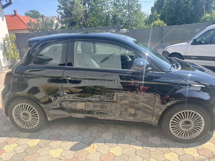 FIAT 500 500e 42kWh (Automata)