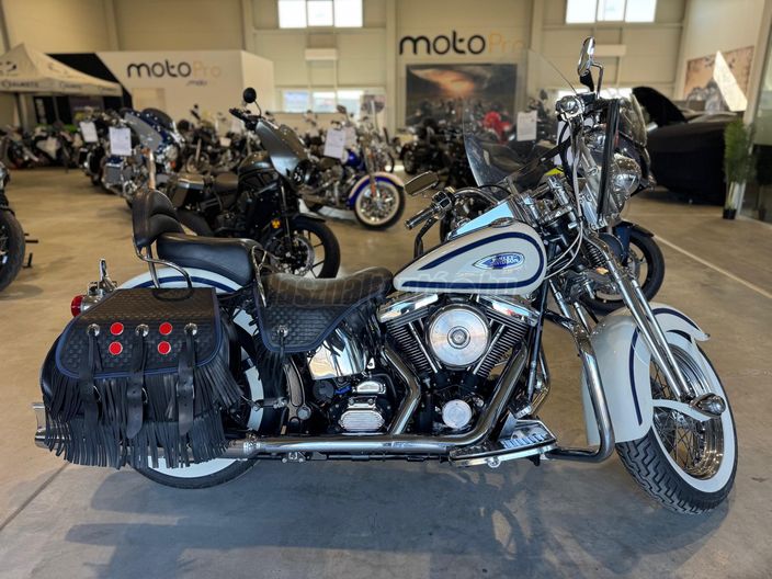 HARLEY-DAVIDSON HERITAGE