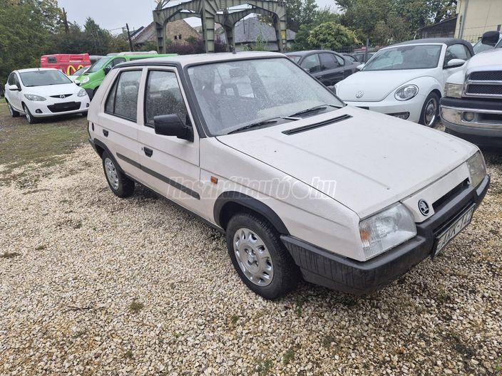 SKODA FAVORIT 136 L