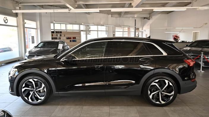 AUDI E-TRON 55 S line quattro (Automata)