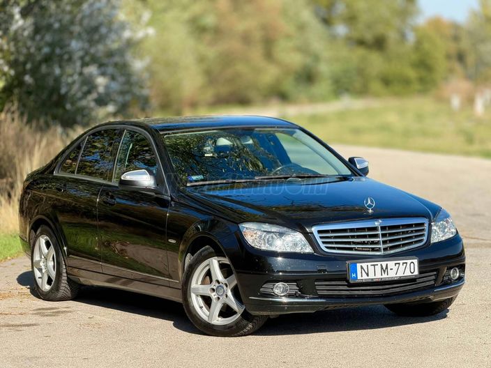 MERCEDES-BENZ C-OSZTÁLY C 180 Kompressor Elegance