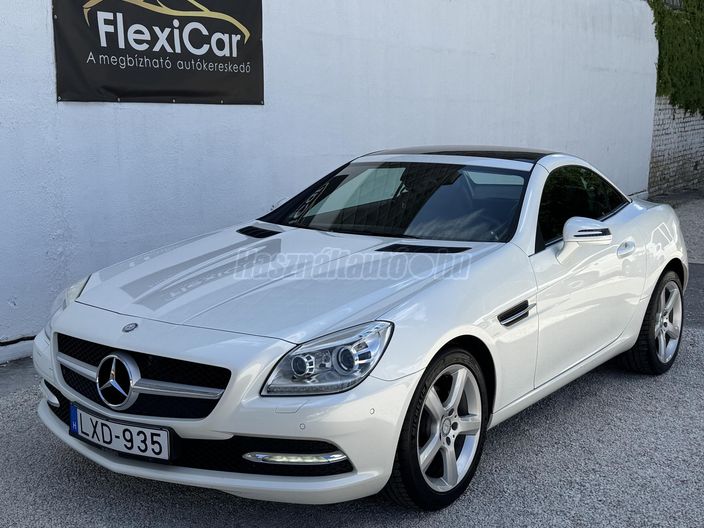 MERCEDES-BENZ SLK 200 (Automata)
