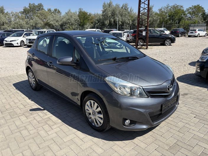 TOYOTA YARIS 1.0 Active+Cool