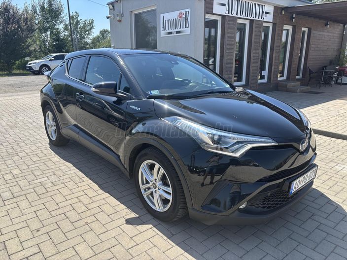 TOYOTA C-HR 1.8 Hybrid Executive LED e-CVT