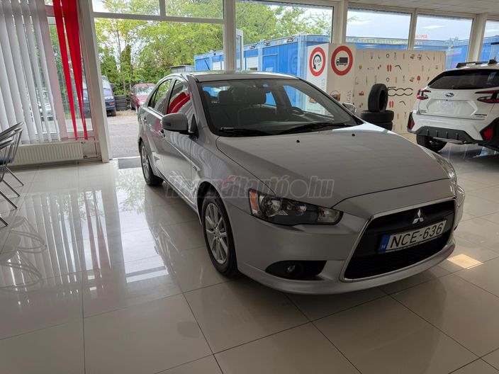 MITSUBISHI LANCER Sportback 1.6 Invite EU6