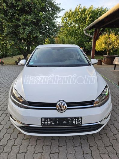 VOLKSWAGEN GOLF VII 1.6 TDI BMT Trendline