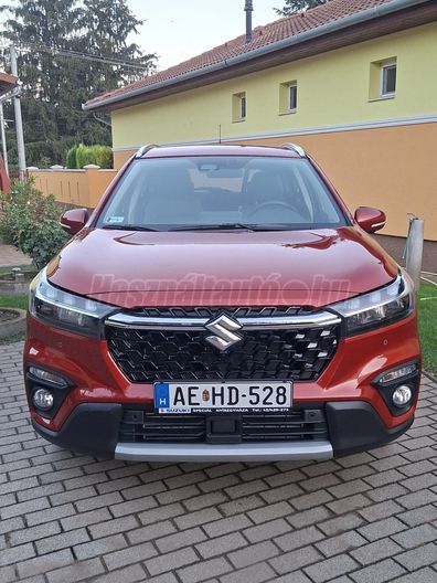 SUZUKI S-CROSS 1.4 Hybrid GLX