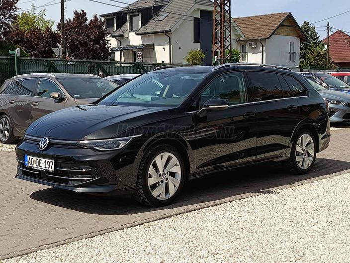 VOLKSWAGEN GOLF Variant 1.5 eTSI Style DSG