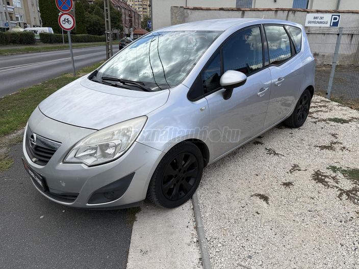 OPEL MERIVA 1.4 T Enjoy