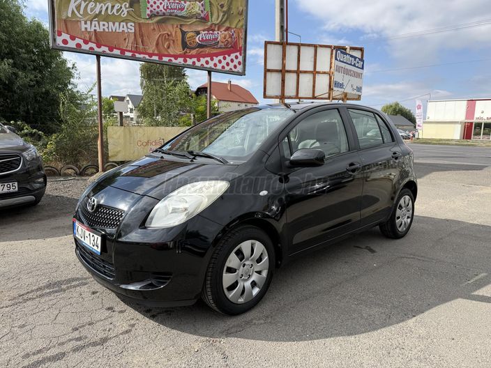 TOYOTA YARIS 1.0 Terra