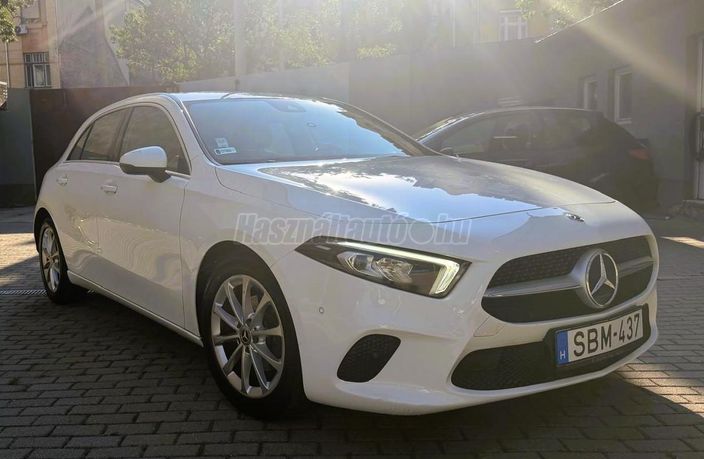 MERCEDES-BENZ A 180 Progressive 7G-DCT