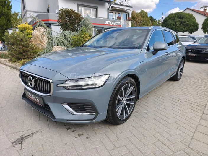 VOLVO V60 2.0 [T6] Recharge Inscription Expression AWD Geartronic