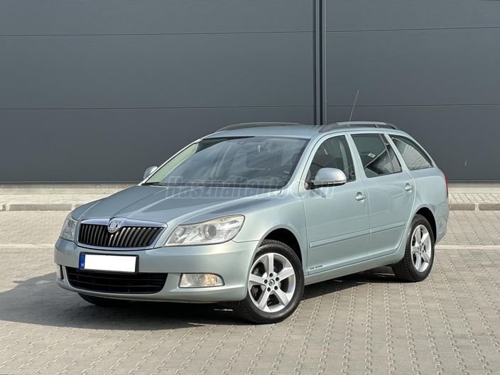 SKODA OCTAVIA 1.6 CR TDI Clever DPF
