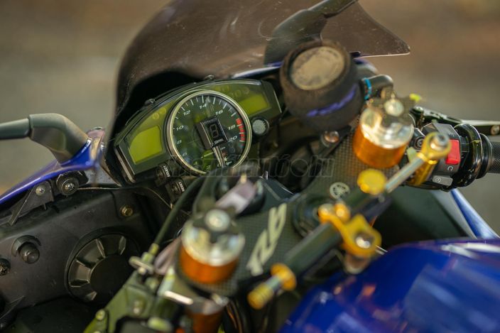YAMAHA YZF R6 R