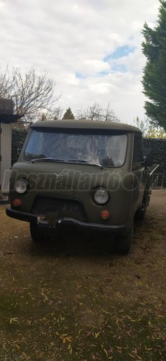 UAZ 452
