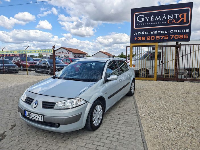 RENAULT MEGANE Limousine 1.4 Authentique