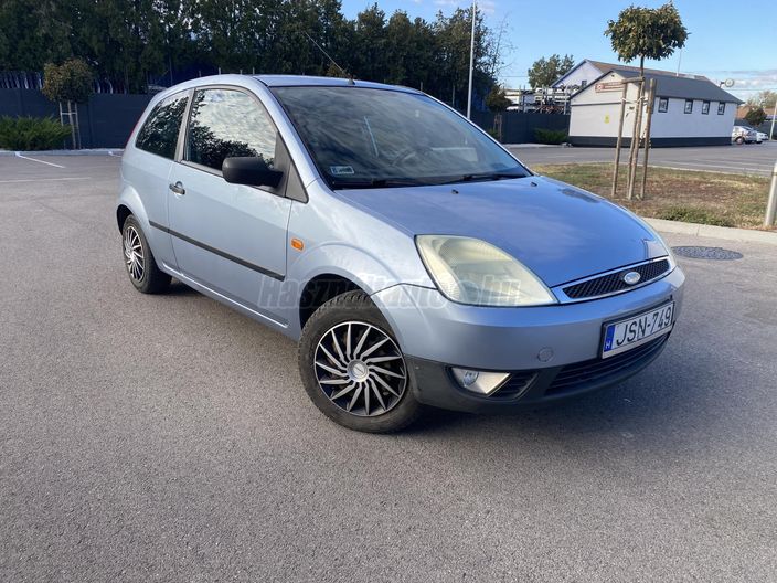FORD FIESTA 1.4 Comfort Durashift EST