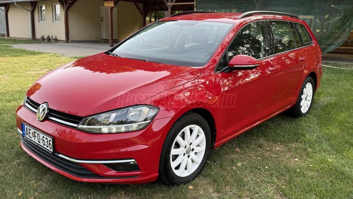 VOLKSWAGEN GOLF VII Variant 1.6 TDI BMT SCR Comfortline