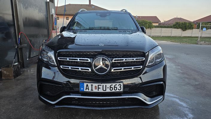 MERCEDES-AMG GLS