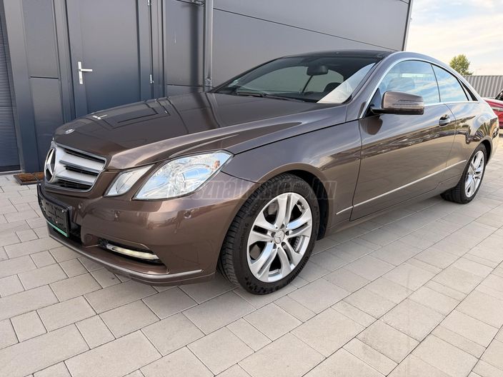 MERCEDES-BENZ E 350 CDI BlueEFFICIENCY Elegance (Automata)