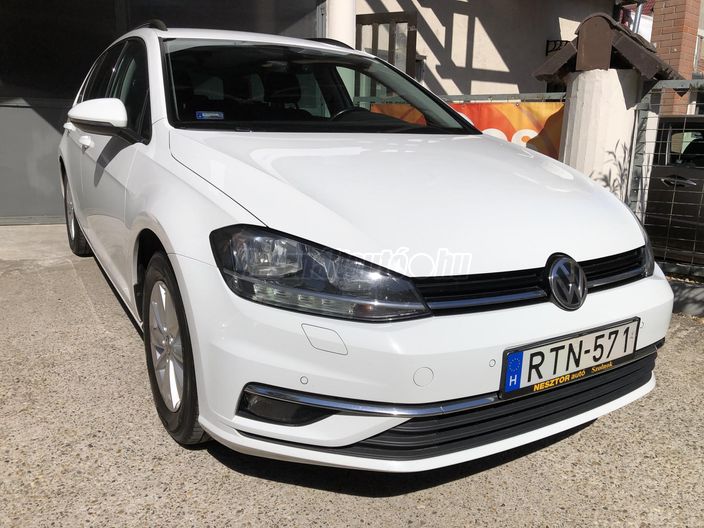 VOLKSWAGEN GOLF Variant 1.6 TDI BMT SCR Comfortline