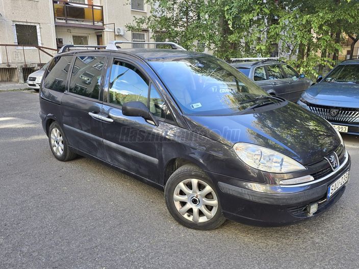 PEUGEOT 807 2.2 HDi Supreme