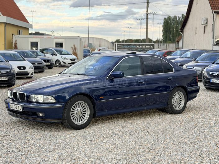 BMW 528 528i (Automata)