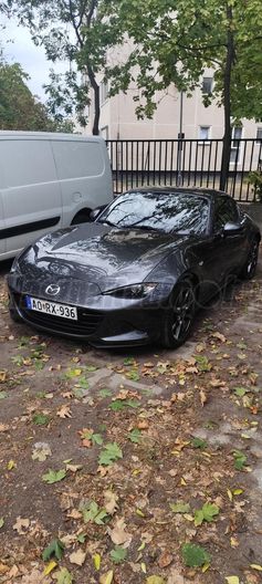 MAZDA MX-5 RF 2.0i G184 Revolution Top