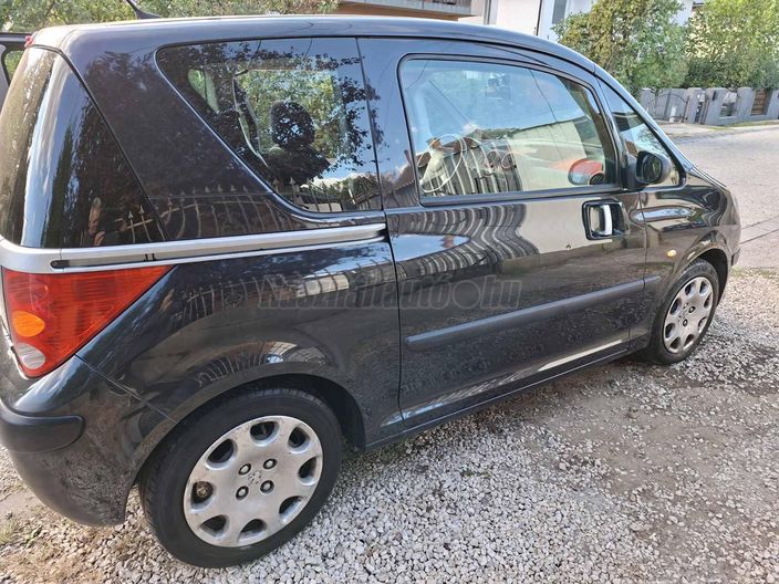 PEUGEOT 1007 1.4 Trendy