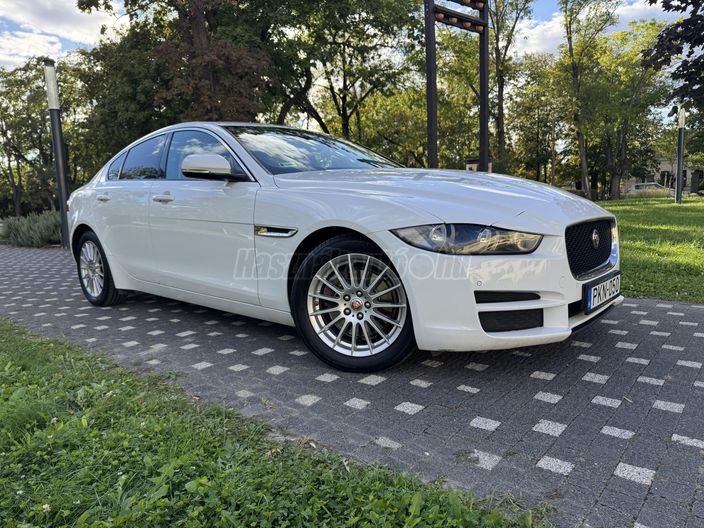 JAGUAR XE 2.0 l4D R-Sport