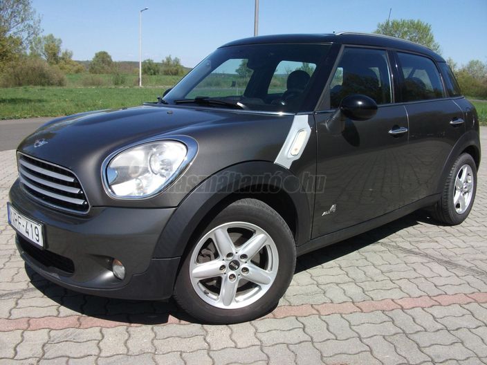 MINI COUNTRYMAN Cooper 1.6 D ALL4