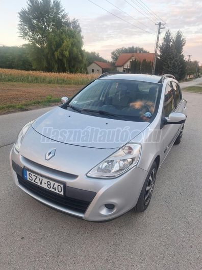 RENAULT CLIO Grandtour 1.2 16V Authentique