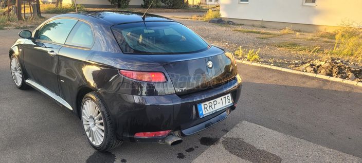ALFA ROMEO GT 2.0 JTS Progression