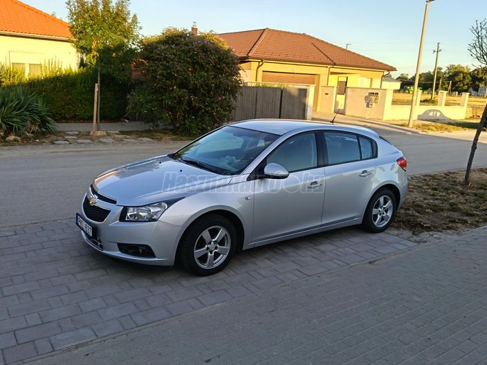 CHEVROLET CRUZE 1.6 LS