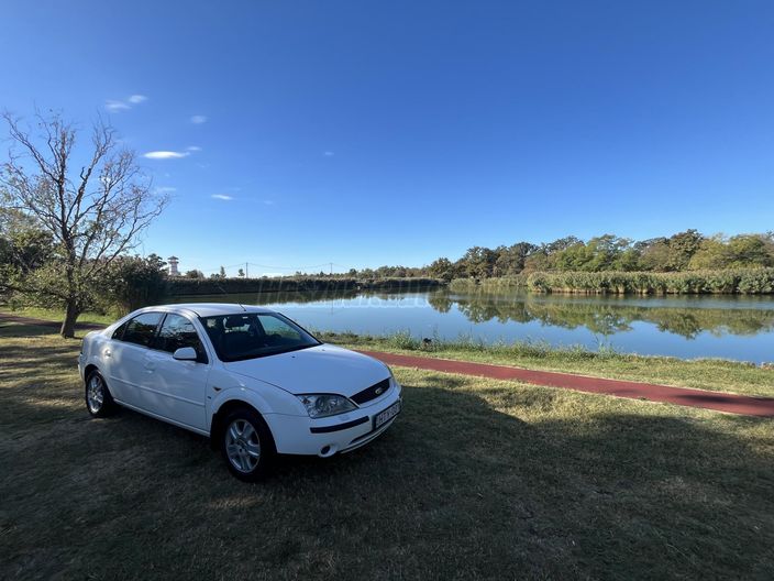 FORD MONDEO 2.5 V6 Ghia