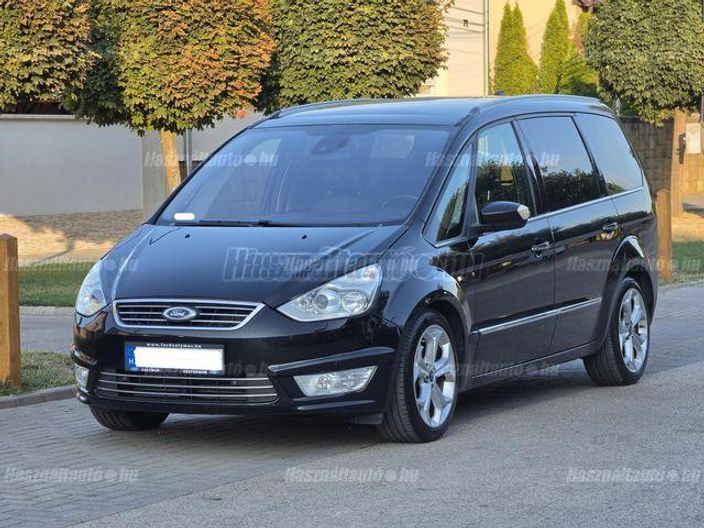 FORD GALAXY 2.0 EcoBoost Titanium Luxury Powershift [7 személy]