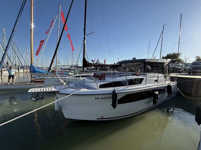 NAUTIC