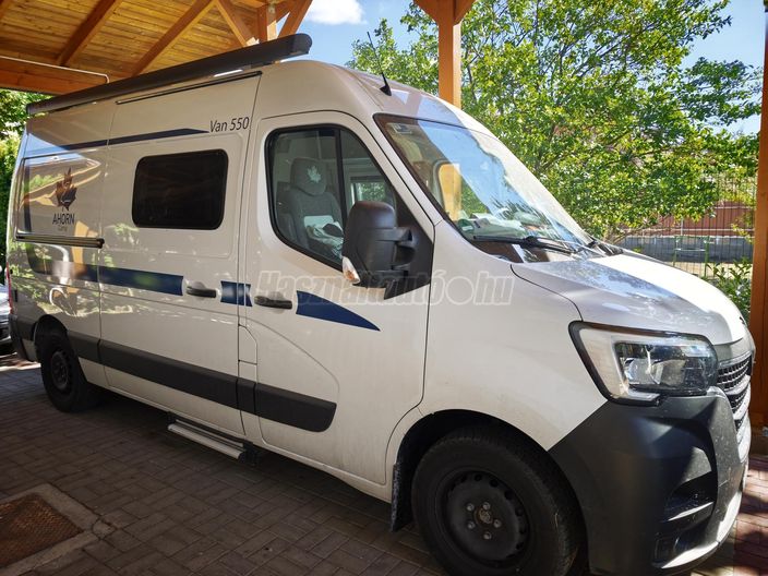 AHORN Van 550