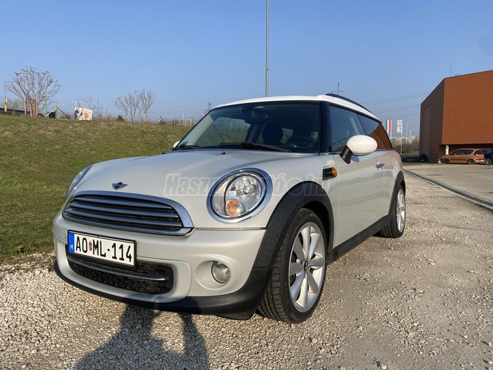 MINI CLUBMAN Cooper 1.6 D