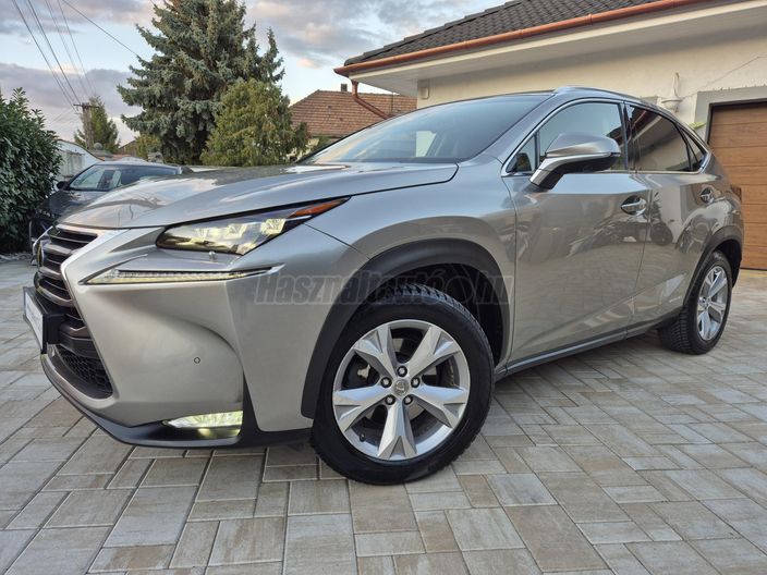 LEXUS NX 300h Luxury Safety Driving Sunroof CVT
