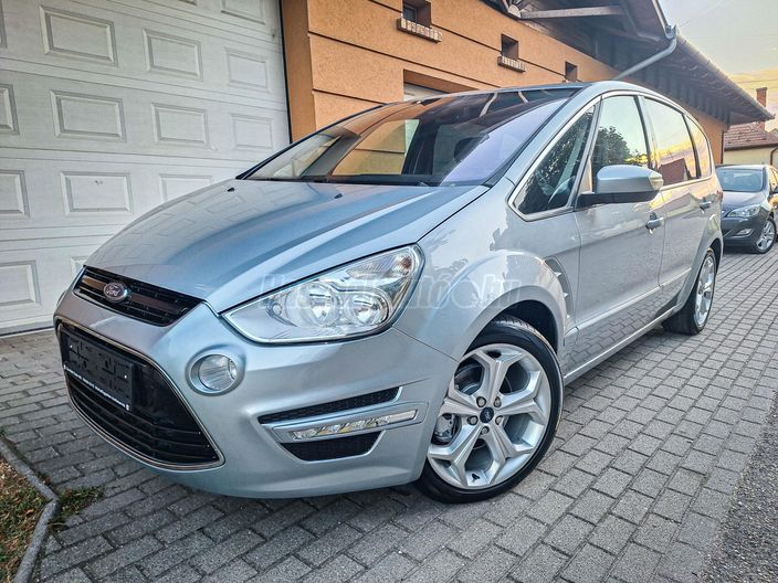 FORD S-MAX 2.0 TDCi Titanium