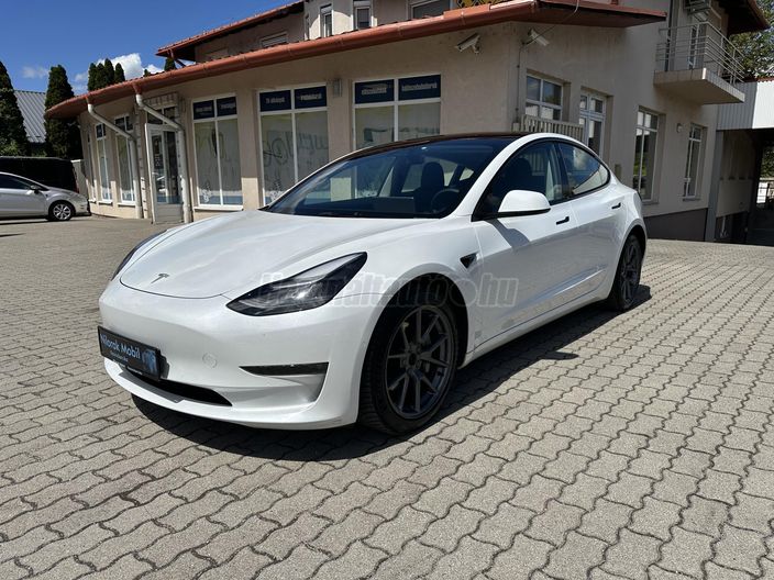 TESLA MODEL 3 Long Range AWD (Automata)