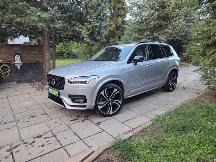 VOLVO XC90 2.0 [T8] Plus Dark Geartronic (7 személyes )