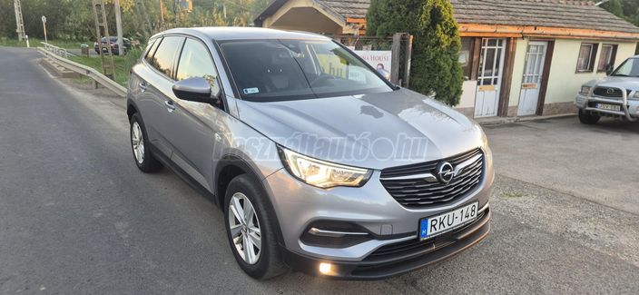 OPEL GRANDLAND X 1.2 T Business Elegance