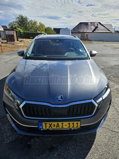 SKODA OCTAVIA Combi 1.5 TSI ACT Selection