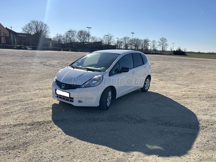 HONDA JAZZ 1.4 Executive CVT