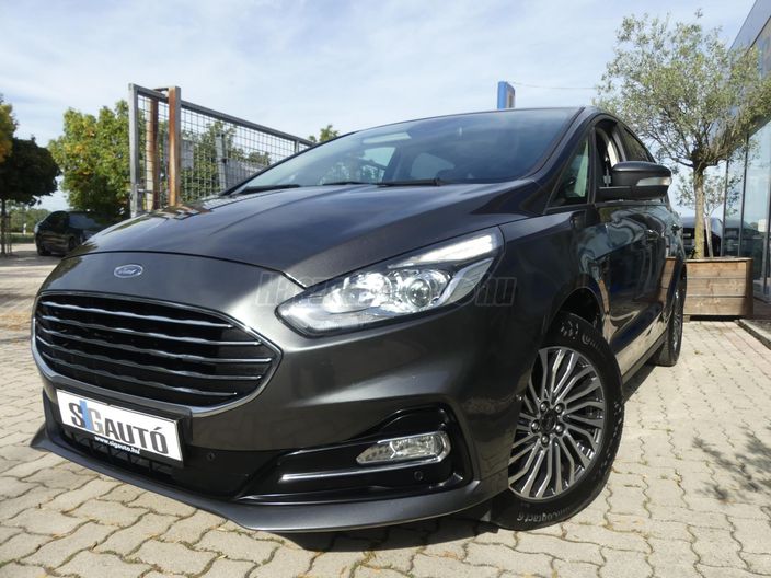 FORD S-MAX 2.0 EcoBlue Titanium