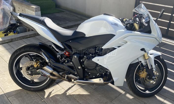 HONDA CBR 600 F