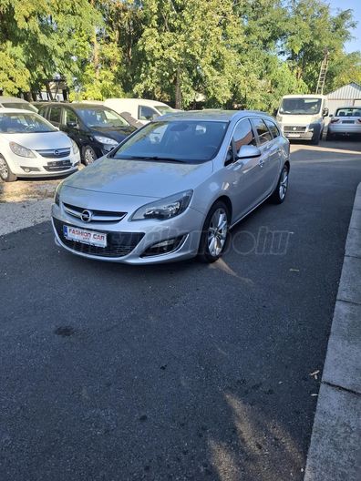 OPEL ASTRA J 1.7 CDTI Start-Stop Sport